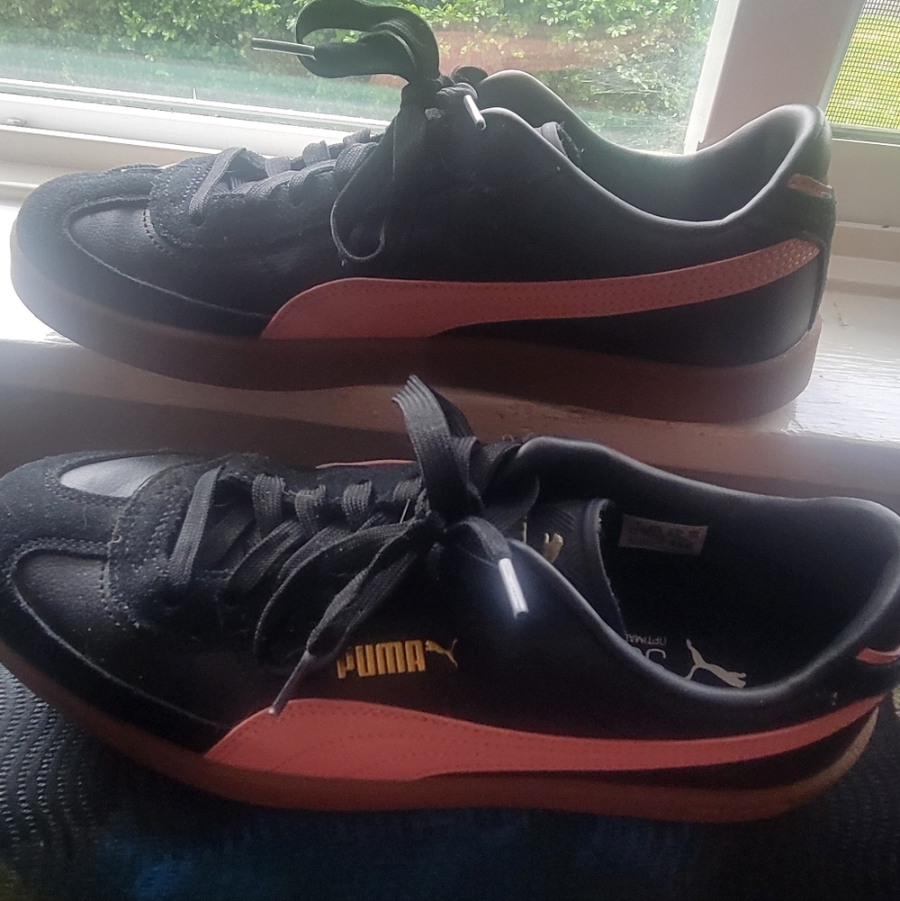 Puma Black and Coral Sneakers